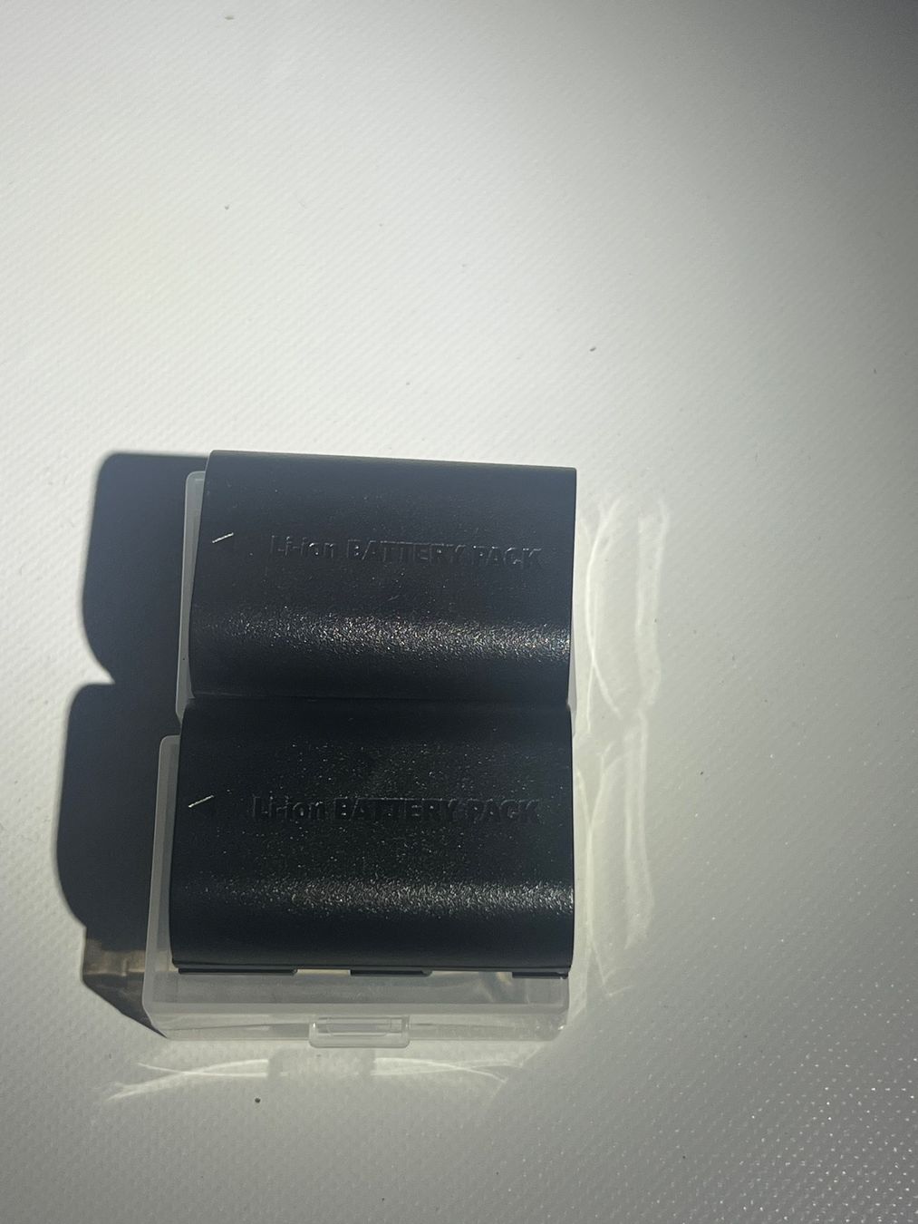 Batterie: LP-E6 Dualcharger mit zwei Akkus – Nuovo e nell'imballaggio originale da schellenberg venduto da freefostore 2