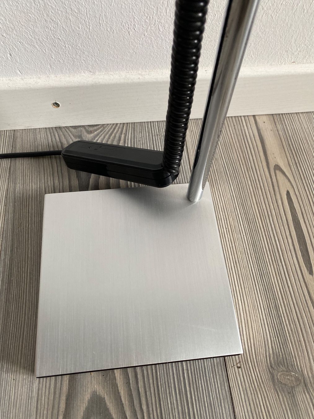 Baltensweiler Lampade: Baltensweiler Halo Tischleuchte – Usato da Fürigen venduto da Lucky_NW 2