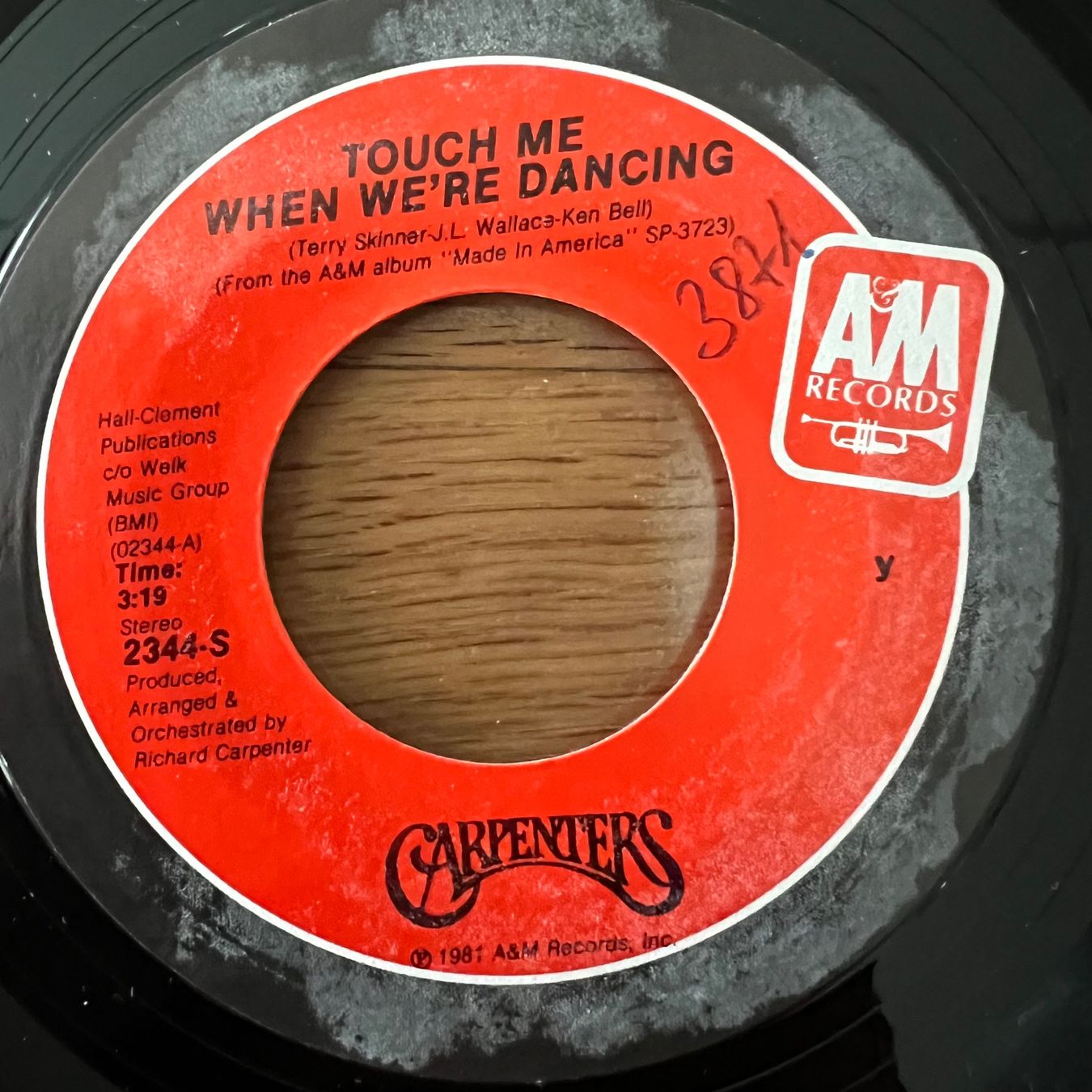 Dischi in vinile: Carpenters - Touch Me When We're Dancing / 1. US-Press. 1981 – Usato da Gais venduto da soundcave57 2