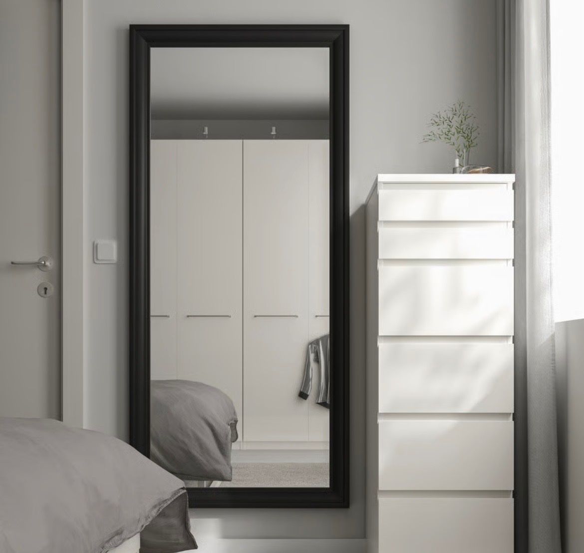 Ikea Miroirs: Ikea TOFTBYN Spigel 75 x 165cm – D'occasion à Wetzikon ZH par Auckinho
