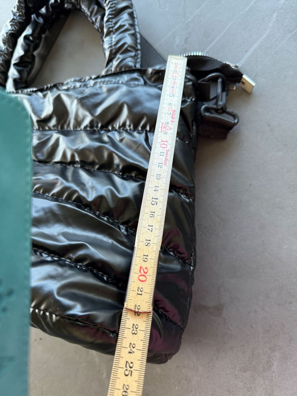 Borse da donna: Leichte Tasche mit guter Grösse – Usato da Altishofen venduto da UrsulaP0102 3