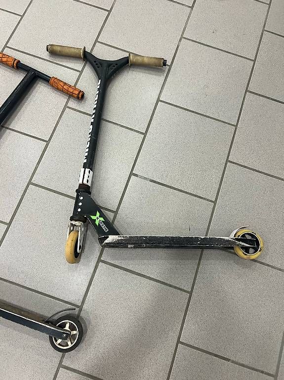 Kickboard: MGP & Xtreme Freestyle Scooter  verschiedene Modelle – Usato da Brüttisellen venduto da ConnyMeuri 1