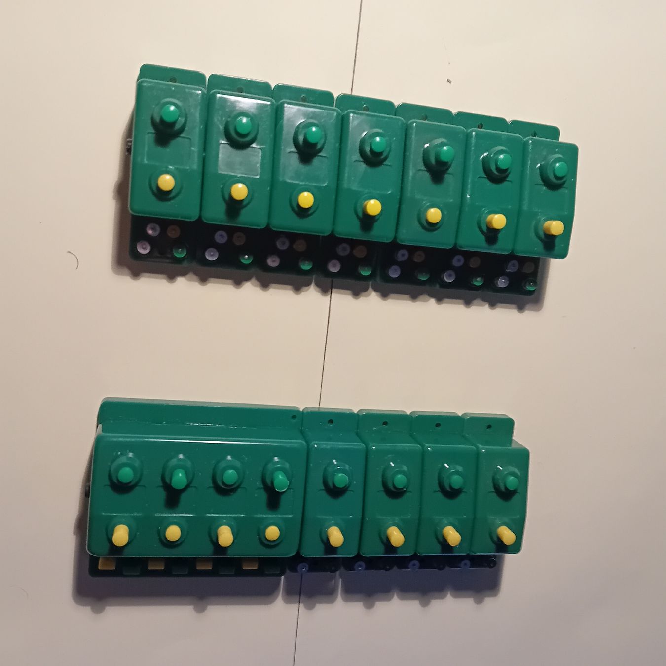 Trix Modellini di ferrovie: Weichenschalter-Sets Minitrix N interrupteurs d'aiguilles – Usato da Orbe venduto da Papounet04 1