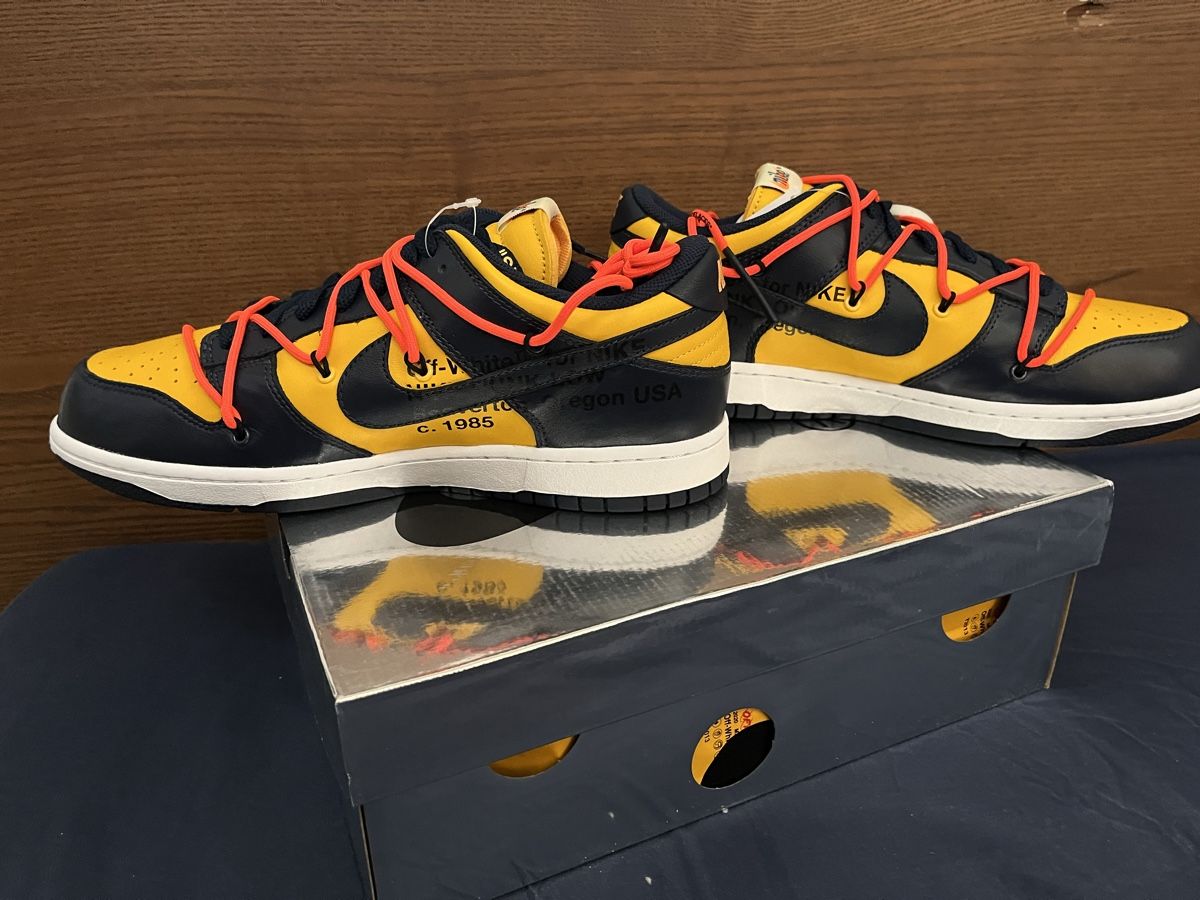 Nike Herrenschuhe: Nike Dunk low x Off White Michigan US 11 DS – Neu und originalverpackt aus Zürich von p.kanne 6
