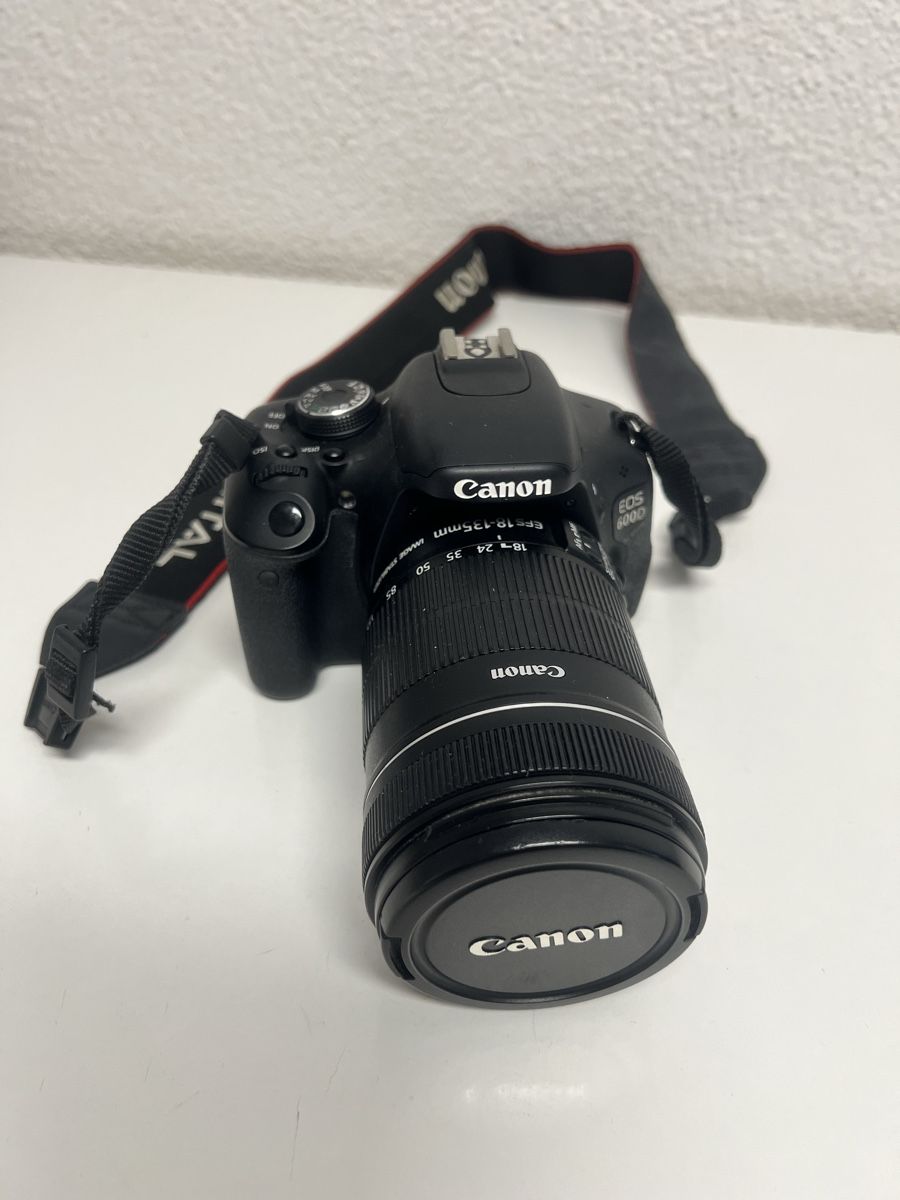 Canon Appareil photo: Defekte Canon Eos 600D – Défectueux à Geuensee par Amonika7 1