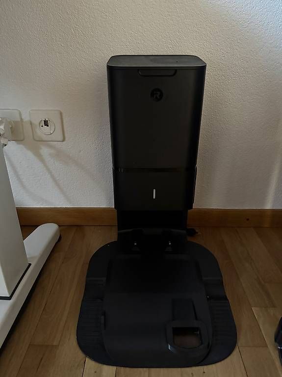 Irobot Staubsauger & Zubehör: iRobot Roomba i3+ / Staubsaugerroboter – Gebraucht aus Ebnat-Kappel von Rem087 3