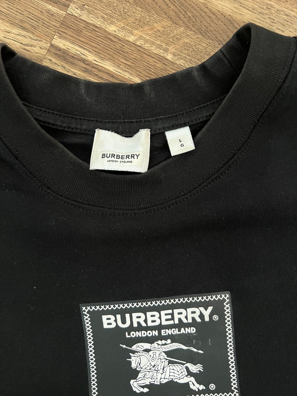Burberry T-Shirts: Burberry t-shirt – Gebraucht aus Zürich von mu3ad 1