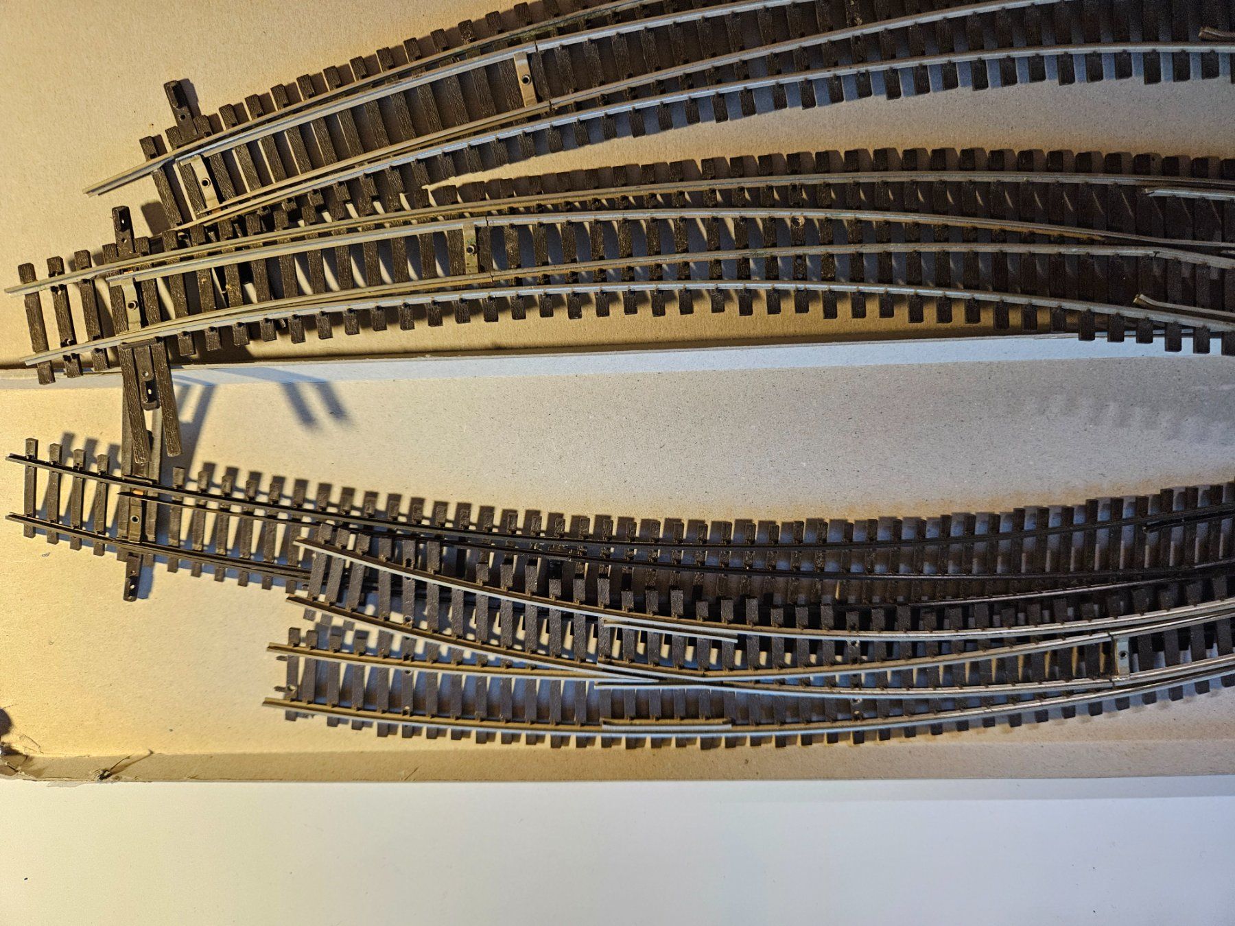 Modellini di ferrovie: 4 Shinohara Weichen Gleichstrom – Usato da Bützberg venduto da Fraggles13