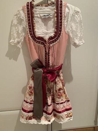 Dirndl
