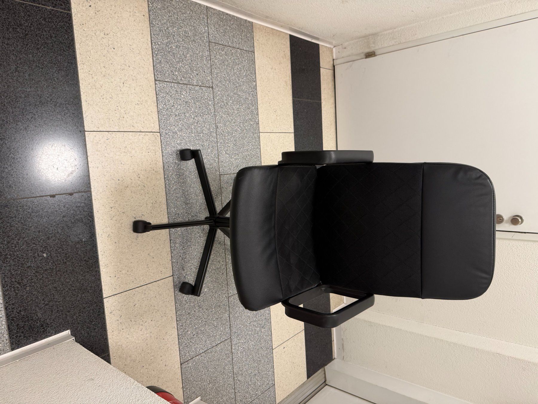 Assi da stiro: Office chair – Usato da Thun venduto da tho_jm7p
