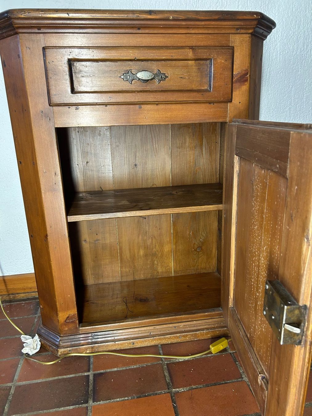 Commodes: Kommode Tanne – D'occasion à Möhlin par siro12 2