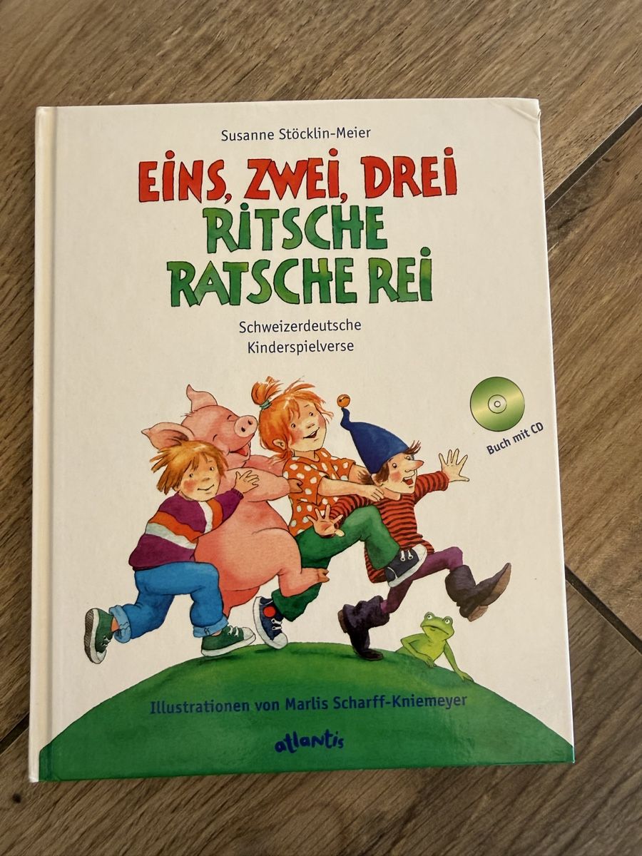 Libri: Eins, zwei, drei, ritsche ratsche rei, Kinderverse mit CD – Usato da Büren SO venduto da Flomi_4413
