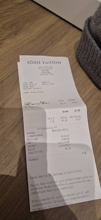Louis Vuitton Altro in  Abbigliamento & Accessori: Louis Vuitton Néo Petit Damier Beanie – Usato da Lupsingen venduto da ema_fh7c 2