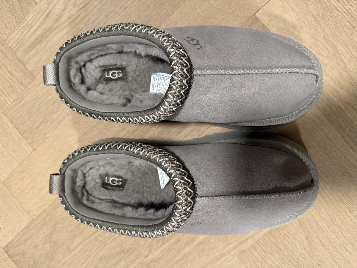 Ugg Damenschuhe: UGG Tazz Slippers Schuhe Grösse 39 – Gebraucht aus Zollikofen von Danijela1983 2