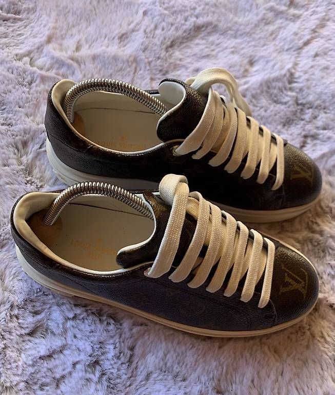 Scarpe da donna: Louis Vuitton  – Usato da Wittenbach venduto da jan_g2pw