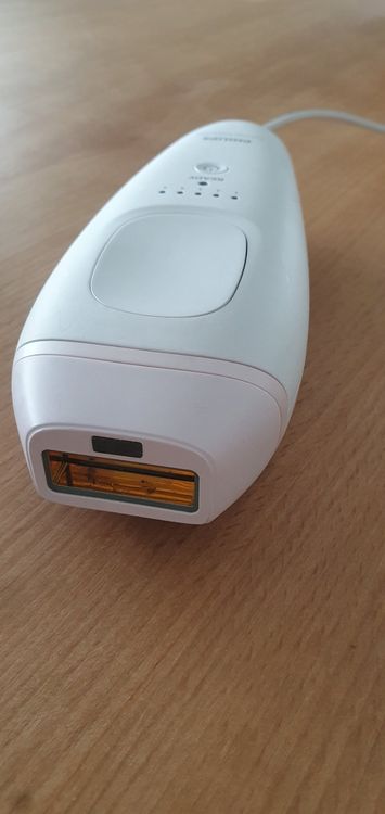 Épilateur Lumière Pulsée Philips Lumea Essential BRI863/00 - Occasion Bon état - Fonctionnel