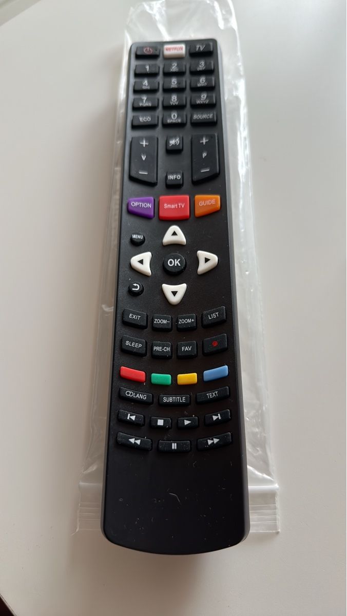 Télécommandes: TV Remote Control black - new condition – Neuf (Voir description) à Wallbach par Nenex
