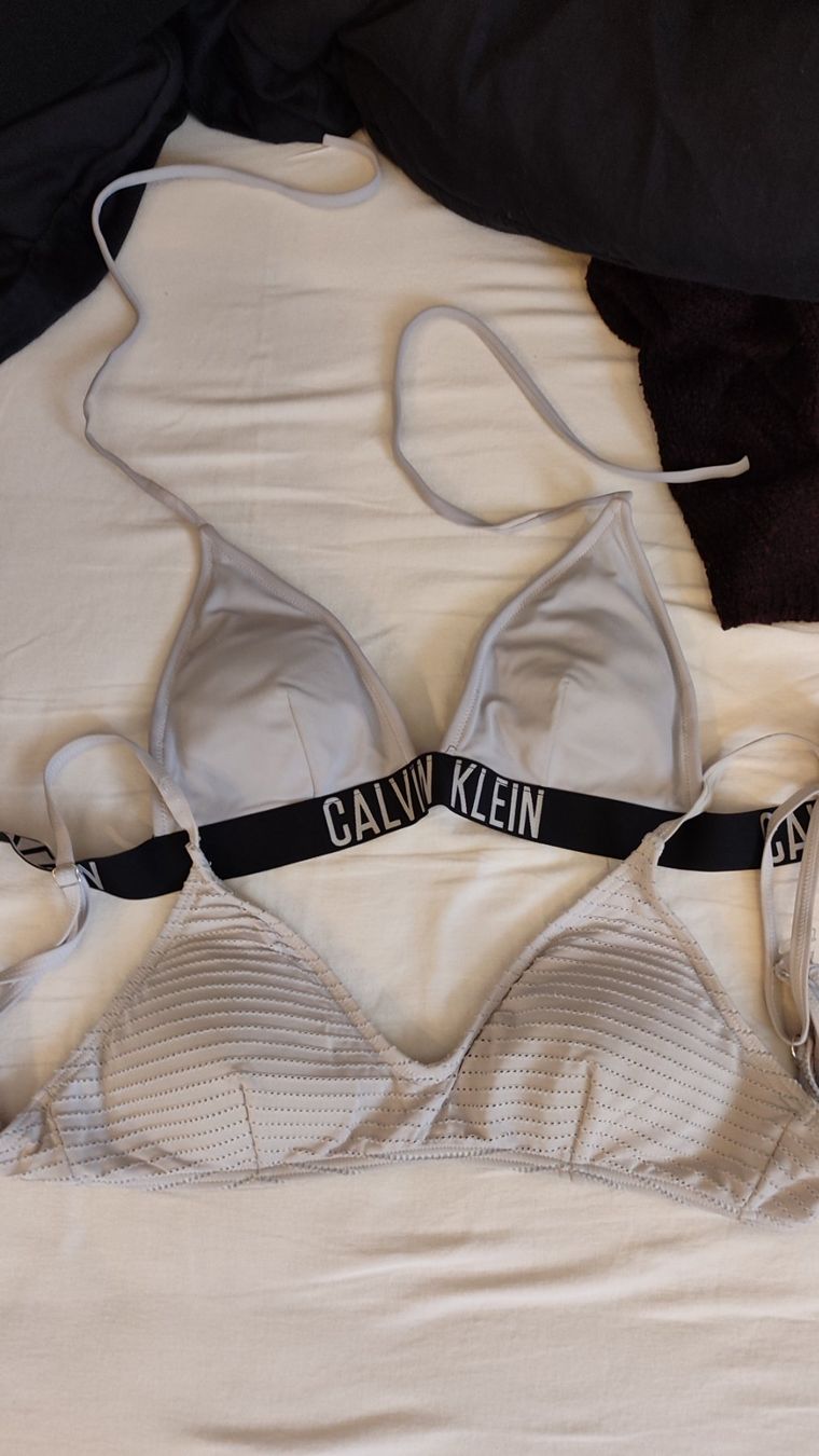 Calvin Klein Costumi da bagno & Bikini: Bikini Oberteil, Grau & Orange, Gr. 75A, Set: 3 Stk. – Nuovo (secondo la descrizione) da Brüttisellen venduto da nic_xm7s