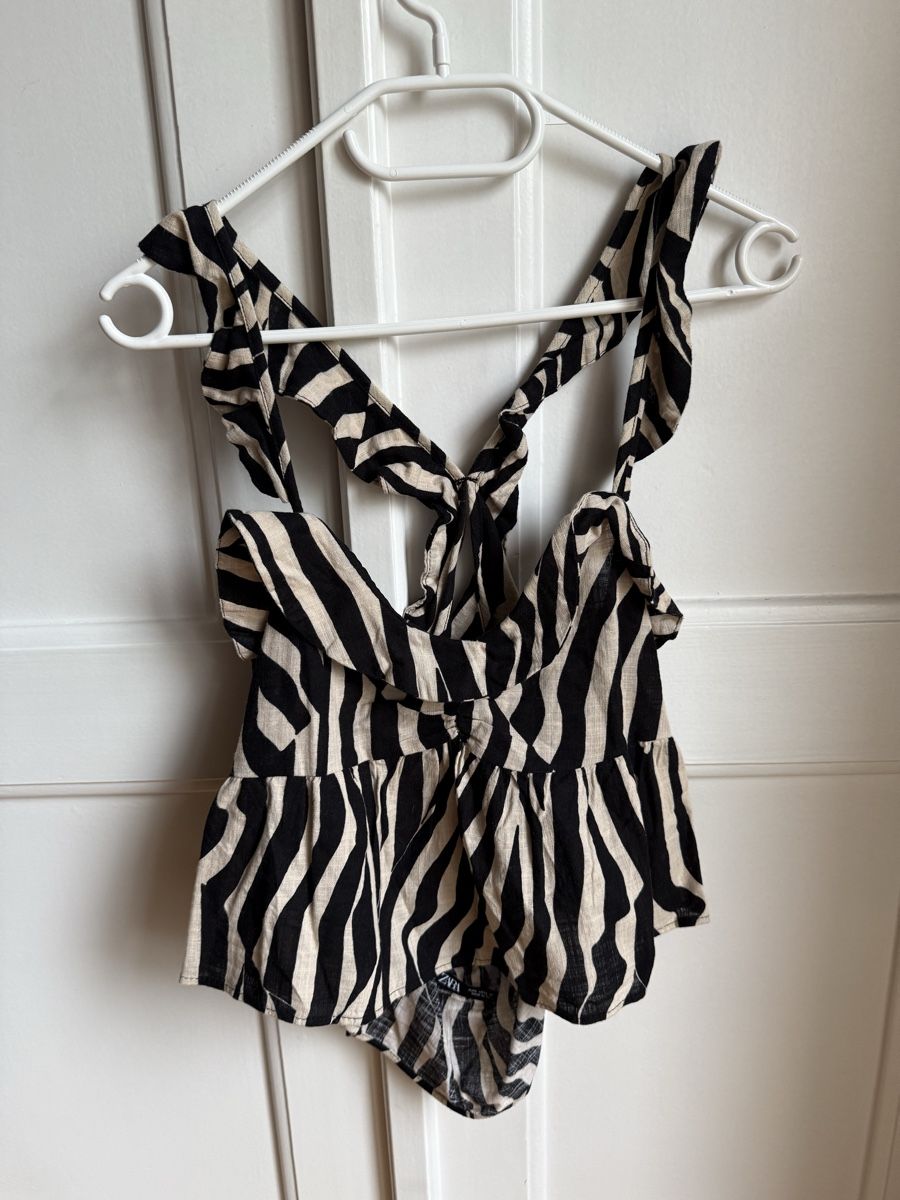 Zara Top: Small summer top - Zebra pattern - Zara - Size L – Nuovo (secondo la descrizione) da Genève venduto da jul_5xsn