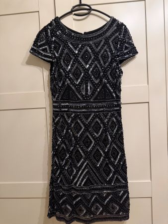 Kurzes Abendkleid