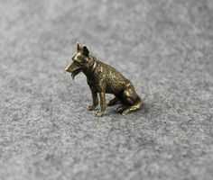 Wolfshund aus Messing