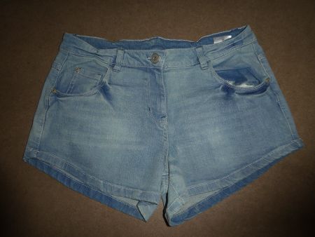 Kurze Jeans Gr. 40