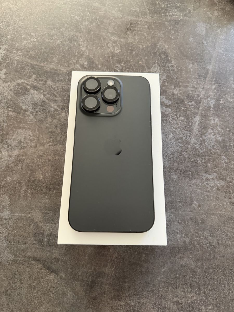 Apple Telefoni cellulari / Smartphones: Apple iPhone 15 Pro Black 128GB – Usato da Sirnach venduto da nj_cupra 2