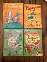 4  Liederbücher (das Liederbuch und Papageno und andere)