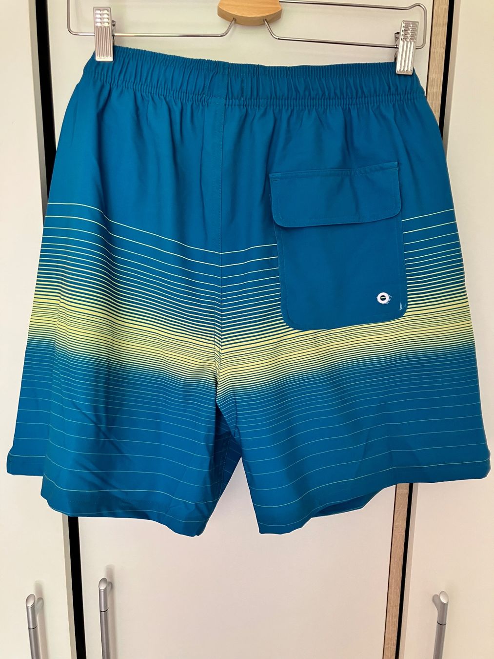 Costumi da bagno: Neue Bade Hose Marke Beach Mountain Grösse L – Nuovo (secondo la descrizione) da Winterthur venduto da simba1983 3