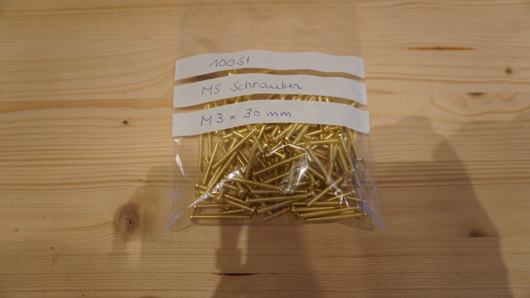 Modellini di ferrovie: Schrauben Messing M3x30mm – Nuovo e nell'imballaggio originale da Wangen an der Aare venduto da bru_bri