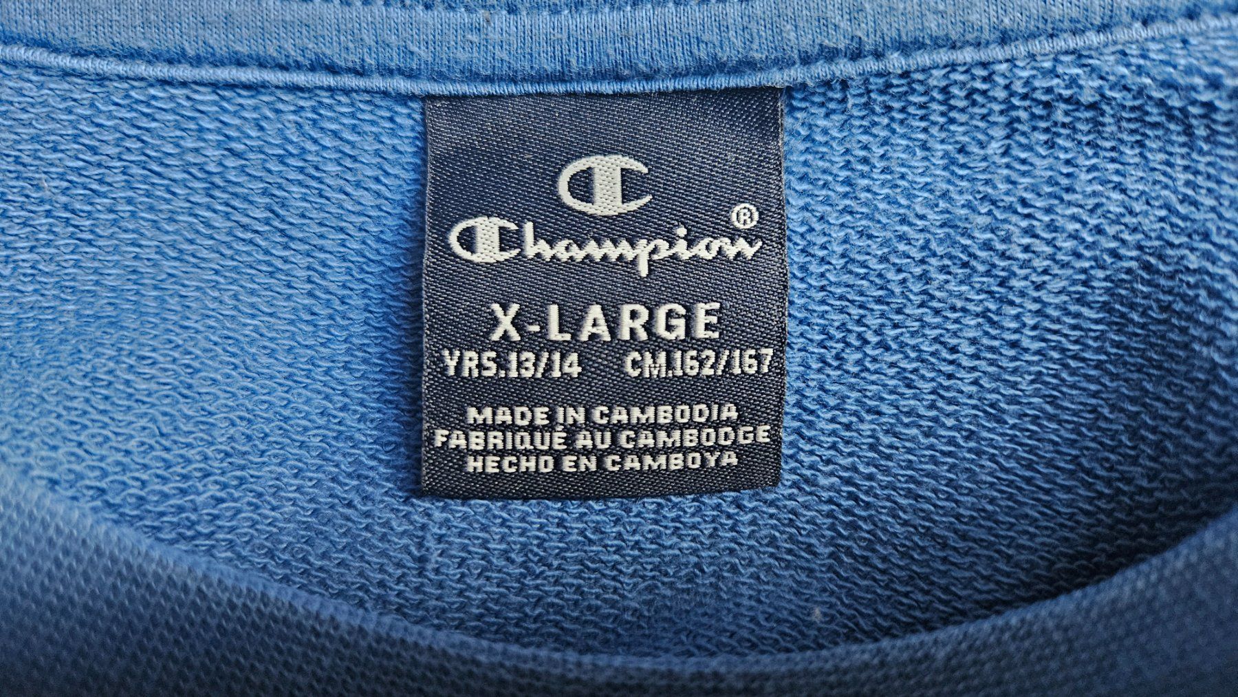 Champion Maglioni & Felpe: Pullover – Usato da Münchenbuchsee venduto da Yothu 2