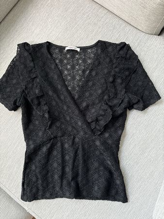 Morgan top size S like new!
