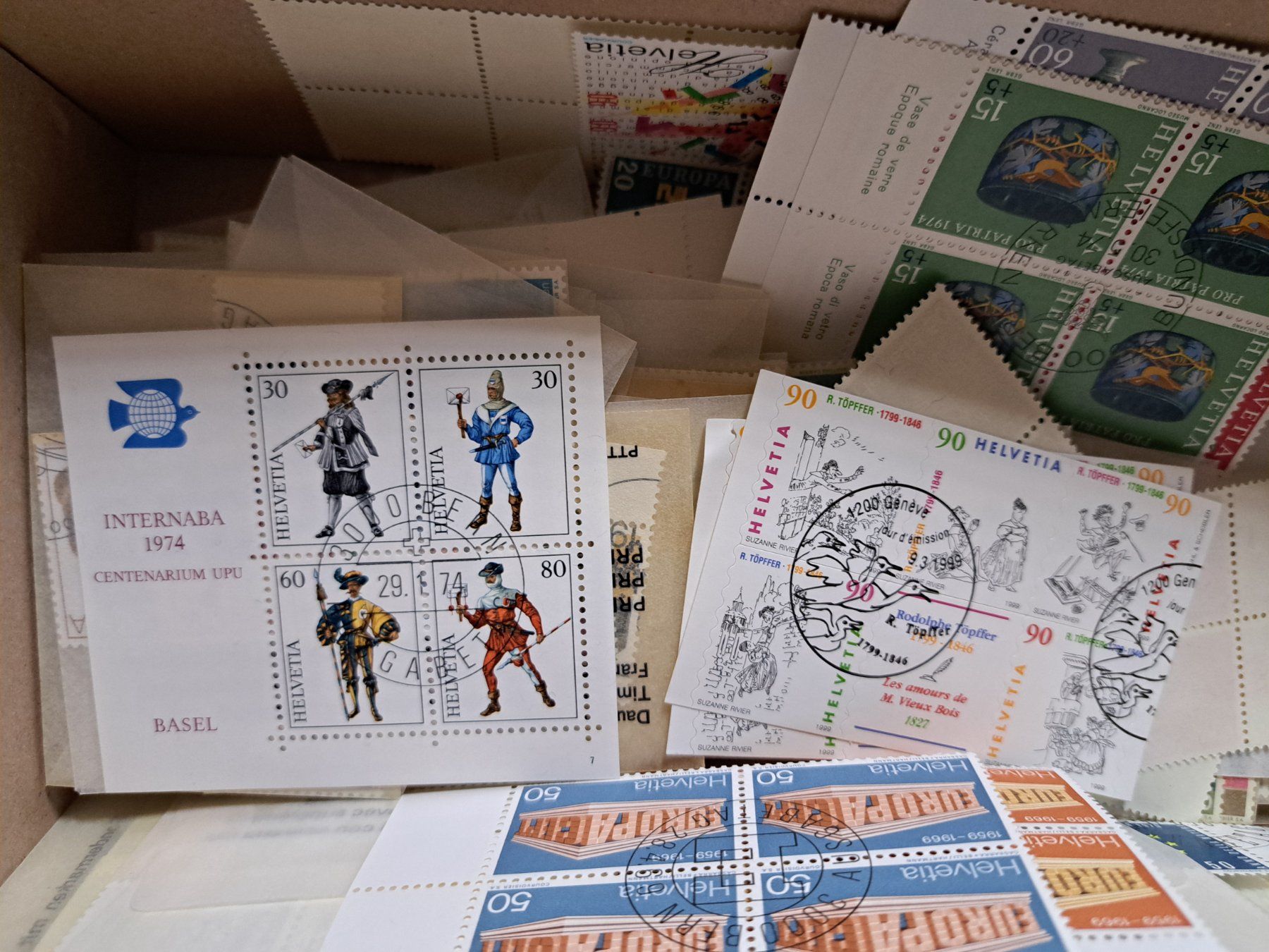 Tous les timbres: Lot Viererblocks und Einzelmarken mit ET Stempel ca. 350gr – D'occasion à Unterägeri par PhilatelieStudiger 3