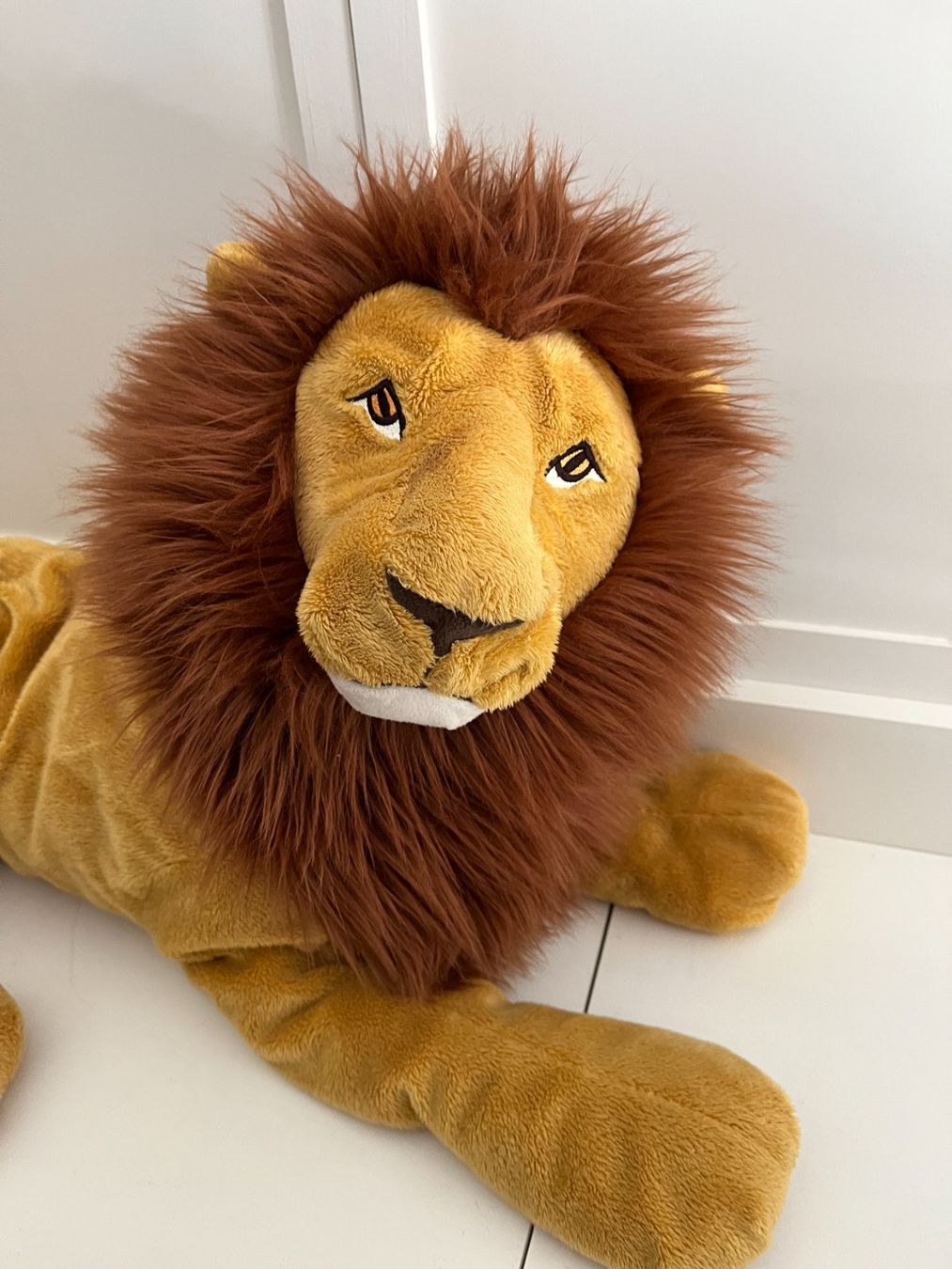 Giocattoli: Peluche Lion 60 cm – Usato da Onnens VD venduto da thi_6rvw