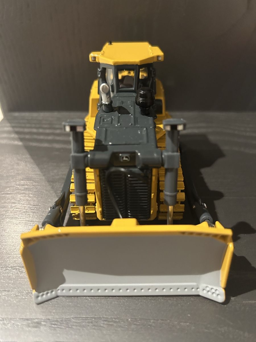 Kit di modellismo & Modellini statici: John Deere 1050 K , 1:50 – Nuovo (secondo la descrizione) da Horw venduto da Tigercat635 3