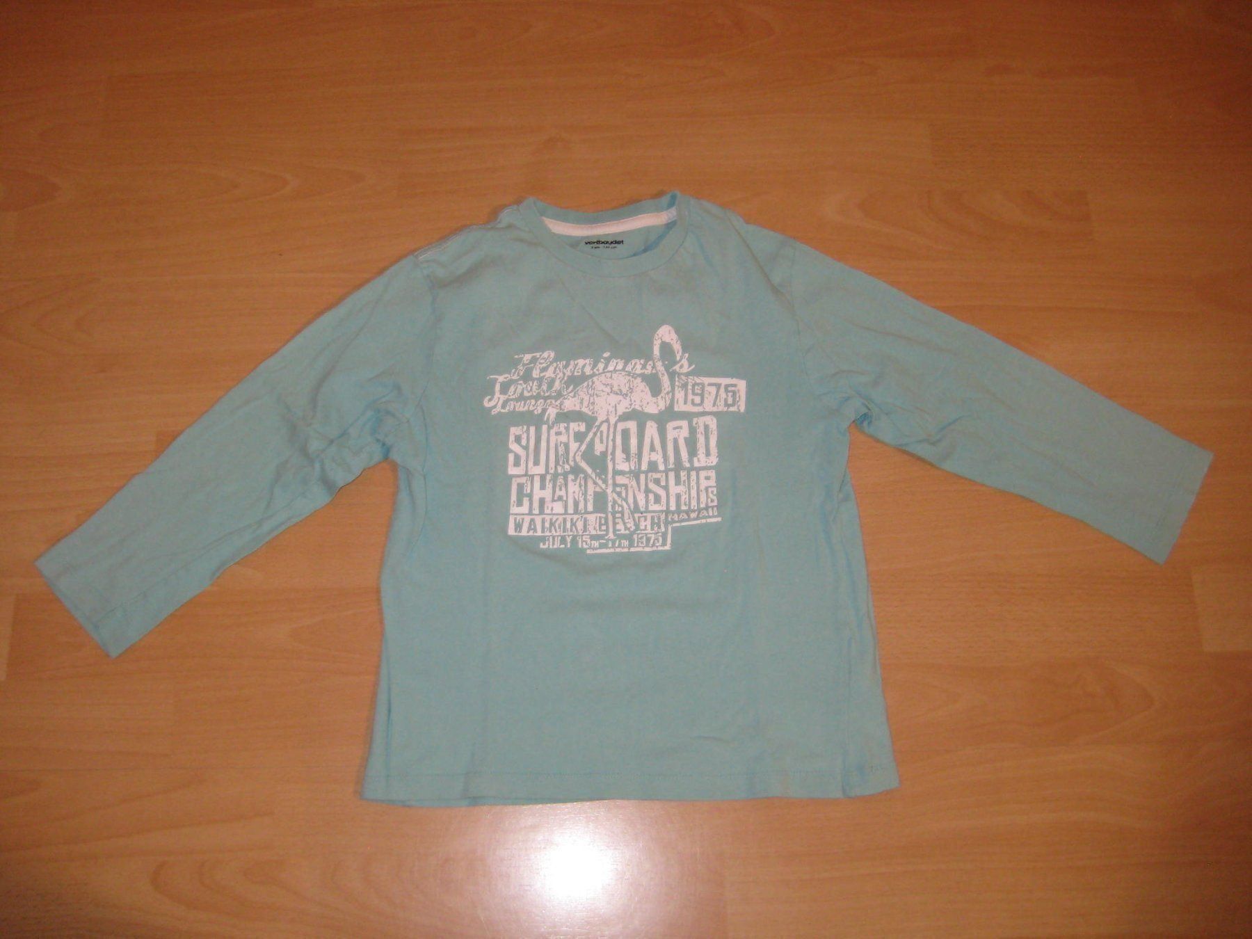 Chemises, T-shirts & Polos: Langarmshirt Gr. 126 – D'occasion à Greifensee par Janali01