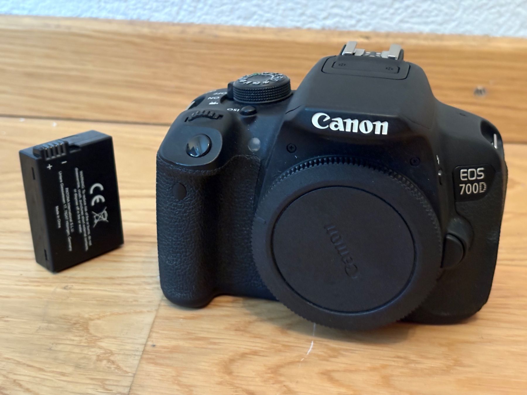 Canon Appareil photo: Canon EOS 700D Bundle – D'occasion à Rheineck par roh_b2yn 1