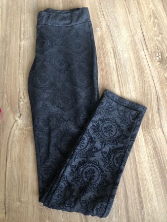 Leggings mit Blumen