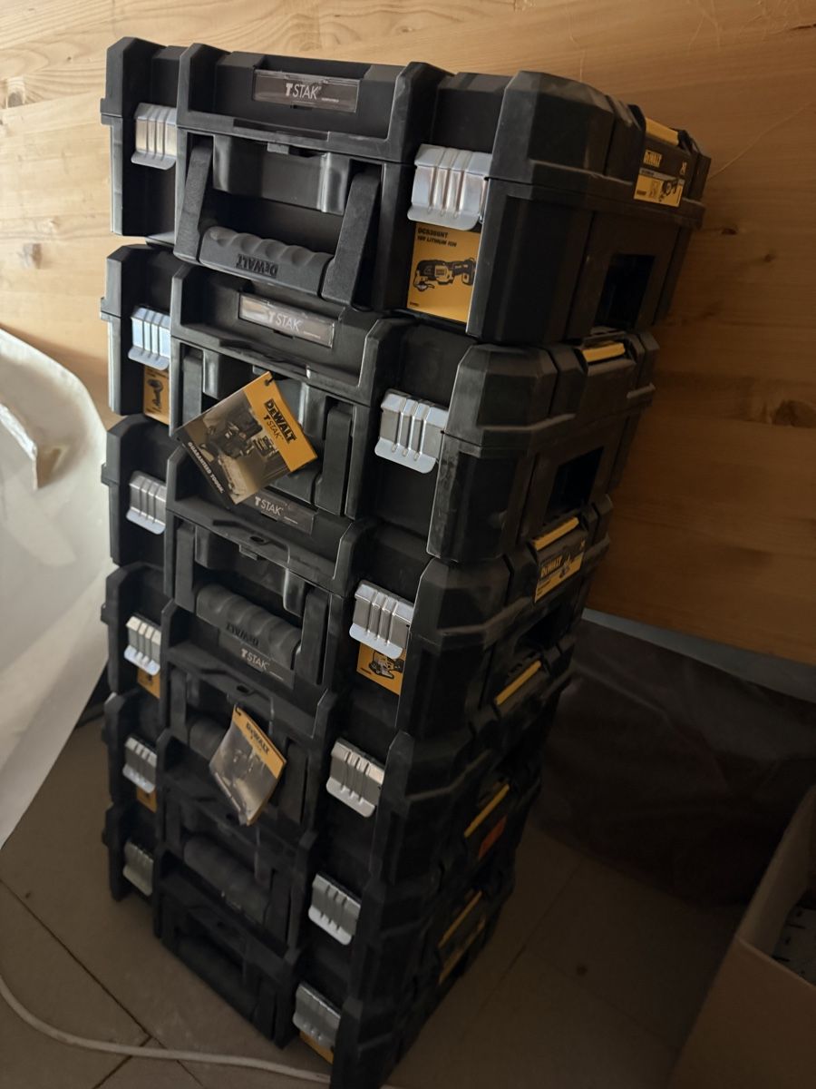 Dewalt Tous les outils: De Walt Kisten – Neuf (Voir description) à Wangen SZ par ca018