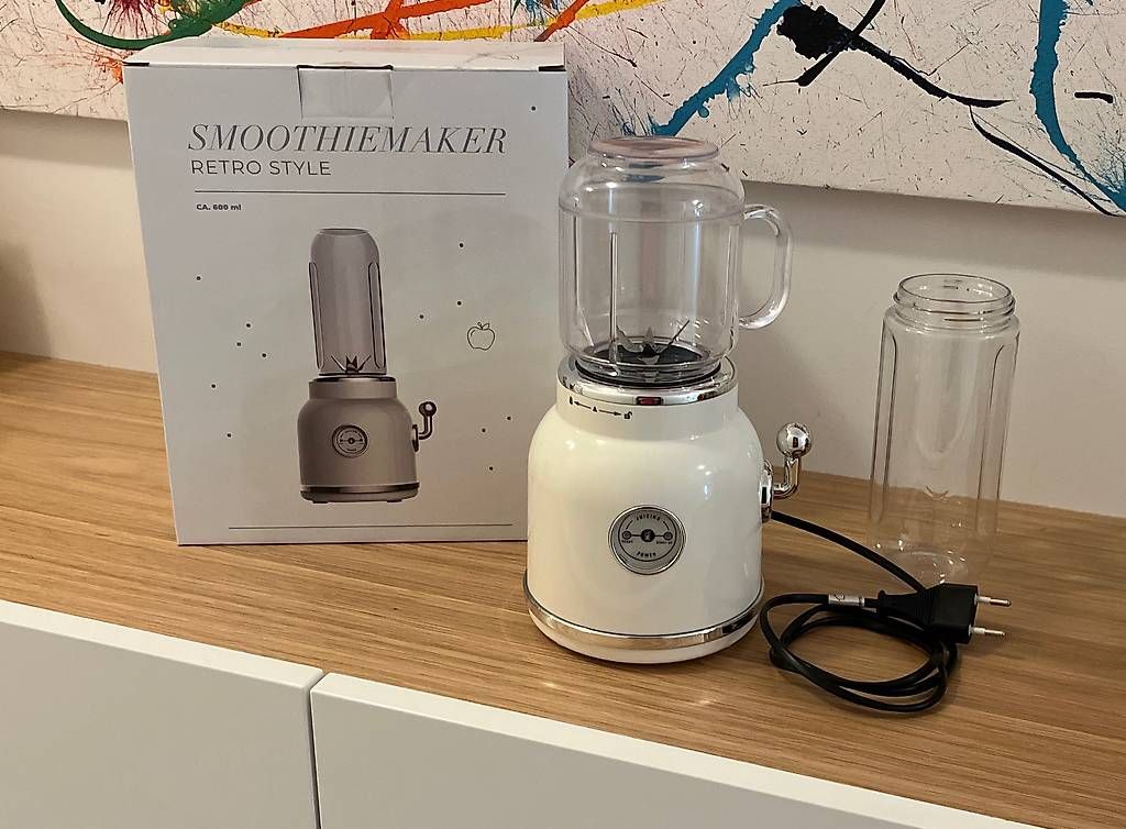 Elettrodomestici da cucina: Smoothiemaker Retro Style 600 ml – Usato da Kastanienbaum venduto da pet_57dn