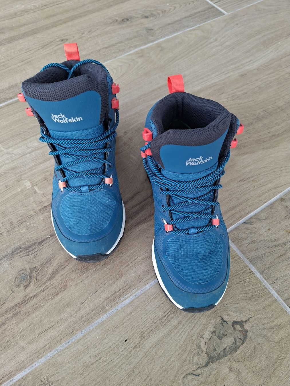 Jack Wolfskin Scarpe da donna: Wanderschuhe Gr. 36 Jack Wolfskin – Usato da Büsserach venduto da Grenzstein