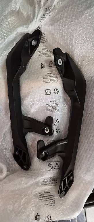 Scooter: Honda Forza 750 2025 original Haltegriffe – Usato da Widen venduto da lubgo 4