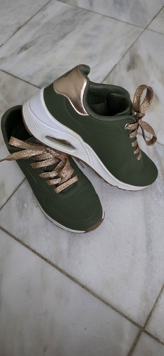 Skechers Scarpe da donna: Sneaker Sketchers Uno Gr. 7 – Usato da Ehrendingen venduto da kikiflo 1