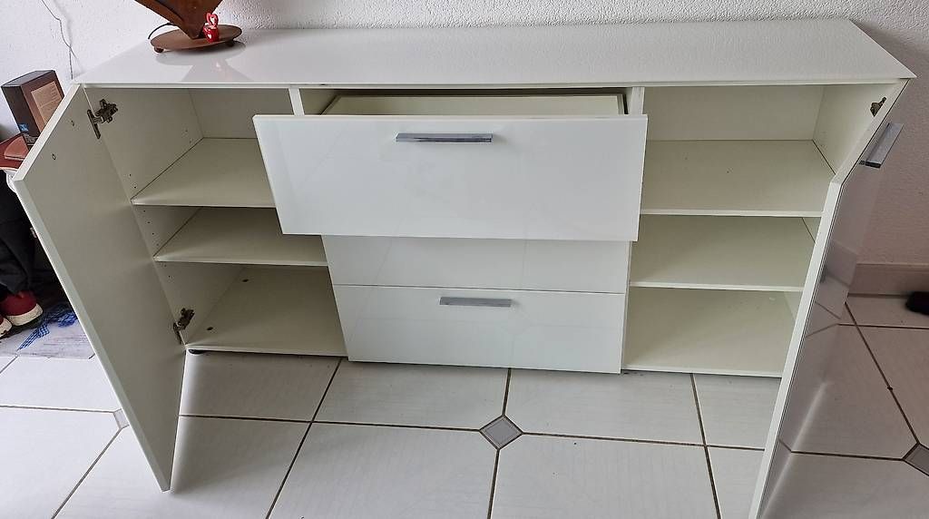 Cassettiere: Sideboard Kommode weiss – Usato da Thun venduto da anjagraf 1
