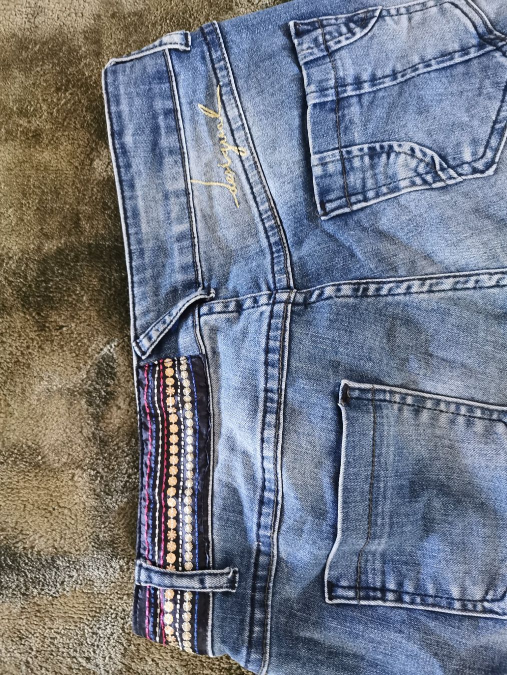 Desigual Pantaloni: Desigual Hose 28 – Usato da Luzern venduto da Brueschi 4