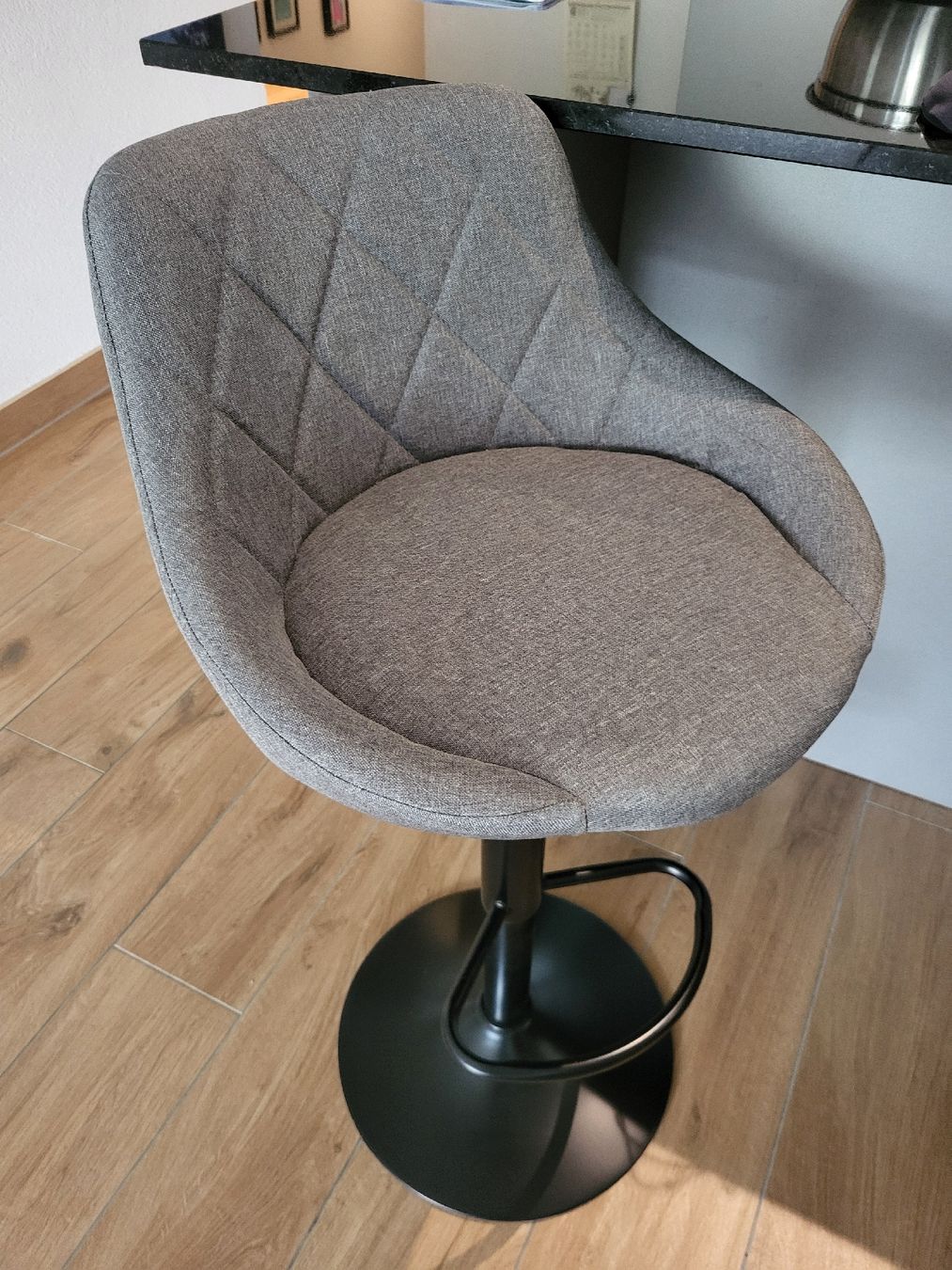 Sgabelli: 2 tabourets neufs salon cuisine – Nuovo (secondo la descrizione) da Genève venduto da dac_82ny