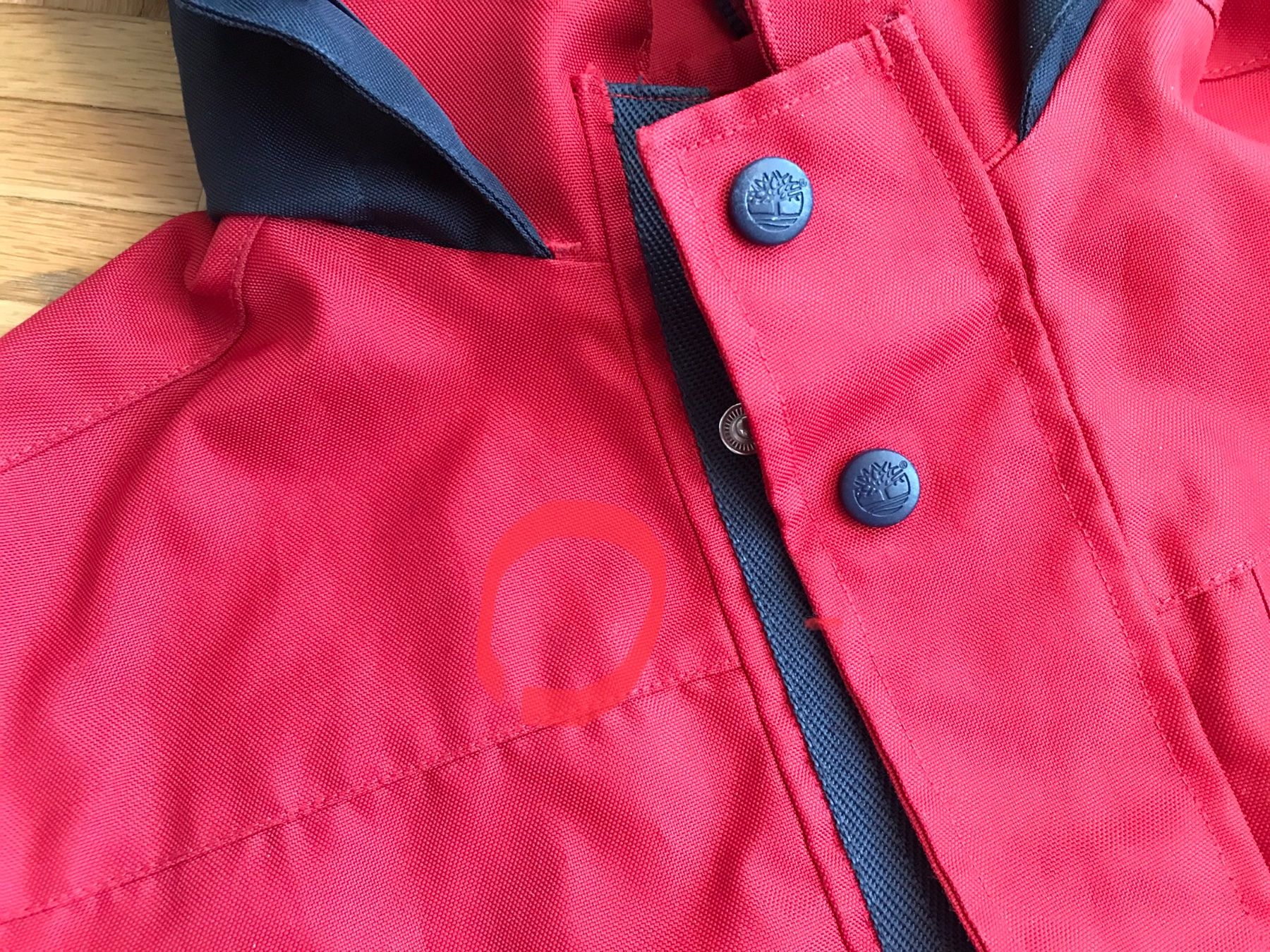 Timberland Giacche & Cappotti: Jacke mit Kapuze von TIMBERLAND Grösse 2 – Usato da Emmenbrücke venduto da Hathor123 8
