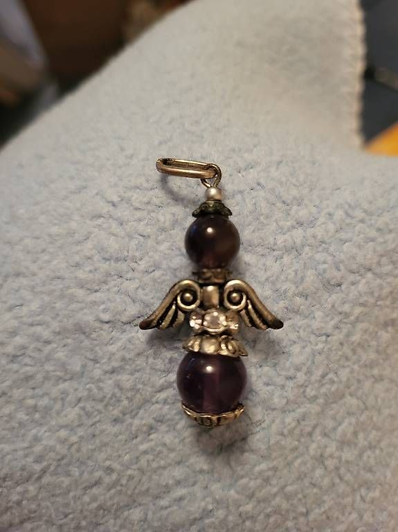 Pendentifs: Schutzengelanhänger Amethyst – D'occasion à Effretikon par Zebra37