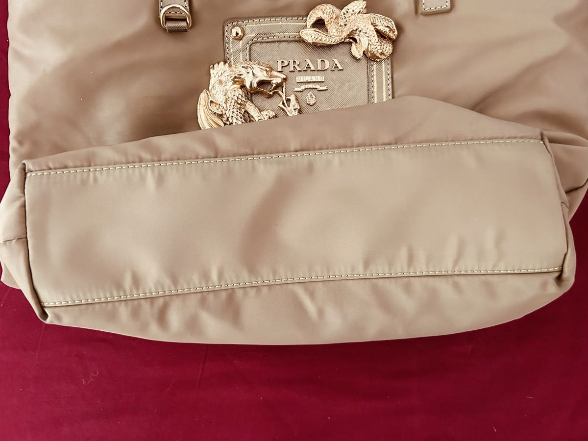 Sacs femmes: Borsa  donna beige dorata  – D'occasion à Personico par Giovinted28 1