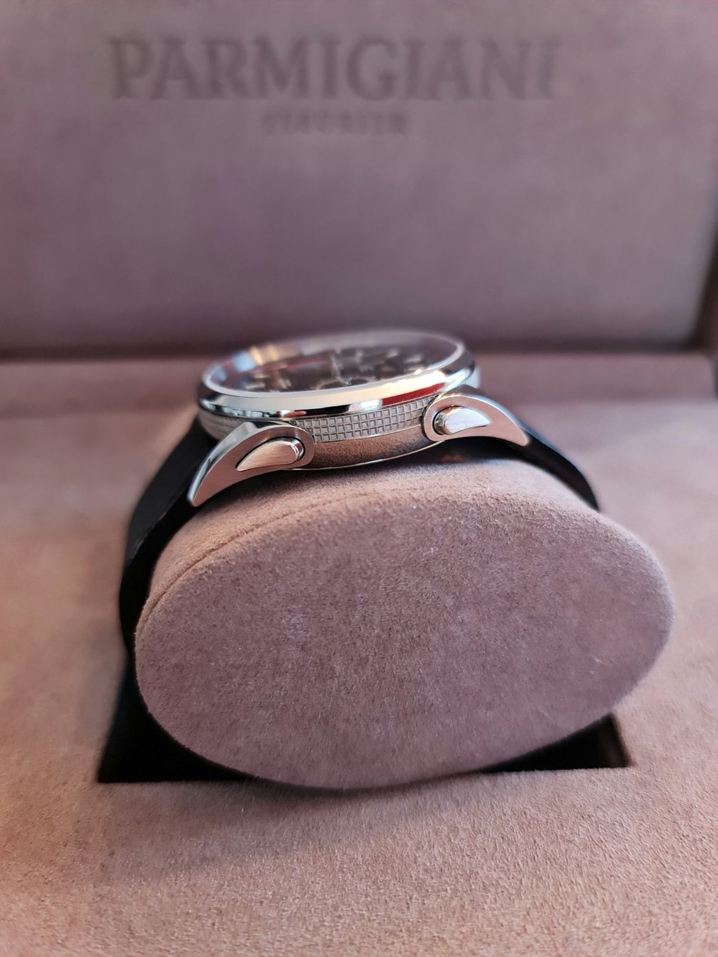 Parmigiani Fleurier Orologi: Parmigiani Fleurier Bugatti Aérolithe Performance – Nuovo e nell'imballaggio originale da Zug venduto da ClassOne 2
